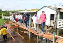 Em razão grande enchente, Prefeitura inicia construção de pontes em áreas baixas