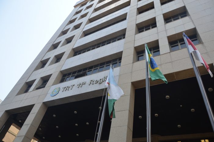 Prédio TRT11 (2)