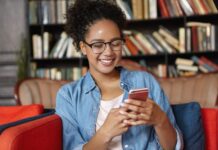 Tocalivros democratiza acesso às bibliotecas digitais com projeto nacional