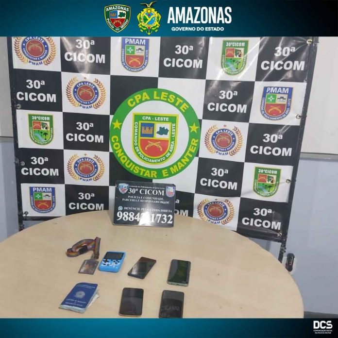 02038058b6e22dc0def773a448ca2f7b-696x696