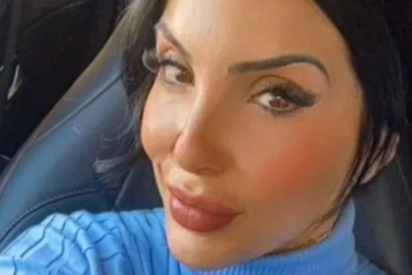 0_PAY-Newsflash-SurgeryWoman-12-600x400