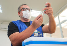 Pontos de vacinação aplicaram aproximadamente 19 mil doses no Sábado