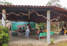 Prefeitura leva vacina contra a Covid-19 para crianças de comunidade indígena no Tarumã-Açu