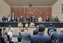 Presidente e ouvidor do TCE-AM participam de leitura da mensagem do governador na Aleam