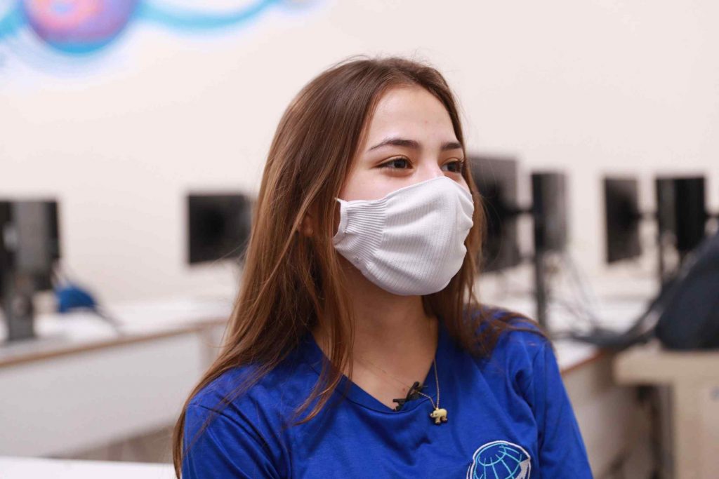 SARAH-MERELES-–-ESTUDANTE-2-1024x683