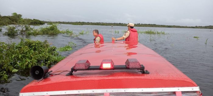 Buscas-por-paraquedista-desaparecido-em-rio-1568x706