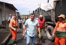 Governador Wilson Lima e prefeito David Almeida vistoriam obras de recuperação viária na zona leste