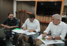 Wilson Lima assina convênios para destinar R$ 2 milhões aos municípios de São Paulo de Olivença, Novo Airão e Anamã