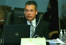 Conselheiro do TCE-AM suspende pregão para locação de ambulância em Itacoatiara