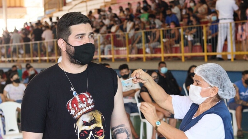 51327537985_2946a0961d_b_Camila (1)