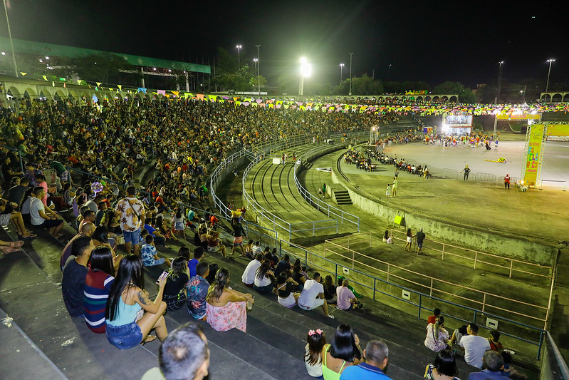 52152237433_8470699039_c