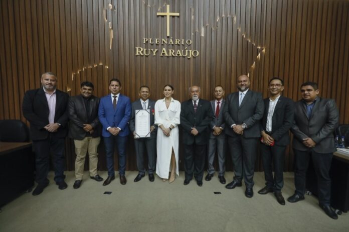 8D51C6D4-F901-4F68-B7BE-CE3AEDA8946B