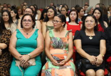 Profissionais da Educação da Prefeitura de Manaus recebem homenagens por realizações em 2022