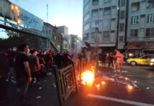 Irã realiza primeira execução relacionada a protestos contra o regime