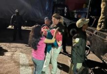 México: 231 migrantes são encontrados dentro de contêiner de caminhão