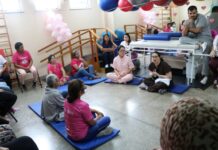 Outubro Rosa: FCecon oferece atividades de autocuidado para pacientes em tratamento de câncer de mama