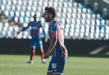 Com Everton Ribeiro de capitão, Bahia empata com time da Inglaterra