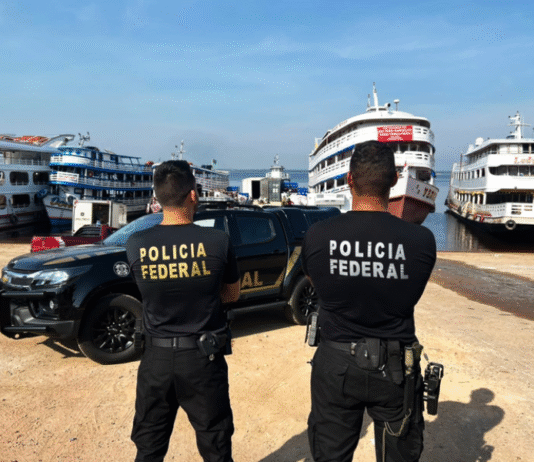 PF prende foragido da justiça por posse ilegal de arma de fogo
