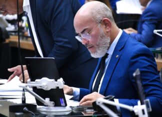 Cabo Maciel solicita à Cosama verificação urgente da qualidade da água em Manaquiri