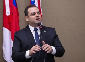 Presidente Roberto Cidade apresenta PL que protege consumidores negativados na contratação de planos de saúde