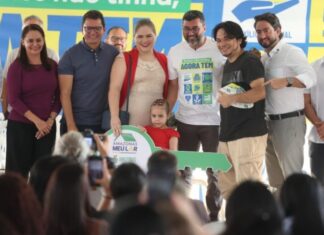 Governador Wilson Lima entrega apartamentos para 48 famílias beneficiadas pelo Subsídio Entrada do Meu Lar