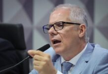 Ex-presidente do INSS preso permitiu R$ 2 bilhões em descontos após revelação da farra