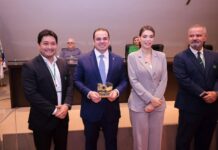 Presidente Roberto Cidade comemora 20 anos da Escola do Legislativo Senador José Lindoso e reforça compromisso institucional da Aleam com a capacitação cidadã