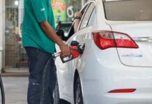 Petrobras reduz preço da gasolina para distribuidoras em 5,2%
