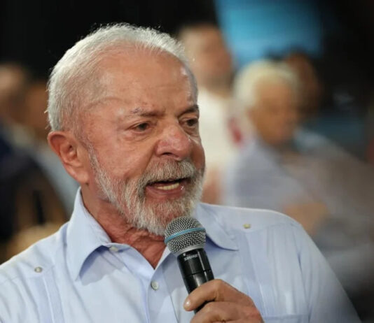 Paraná Pesquisas: 44,6% aprovam e 52% desaprovam governo Lula