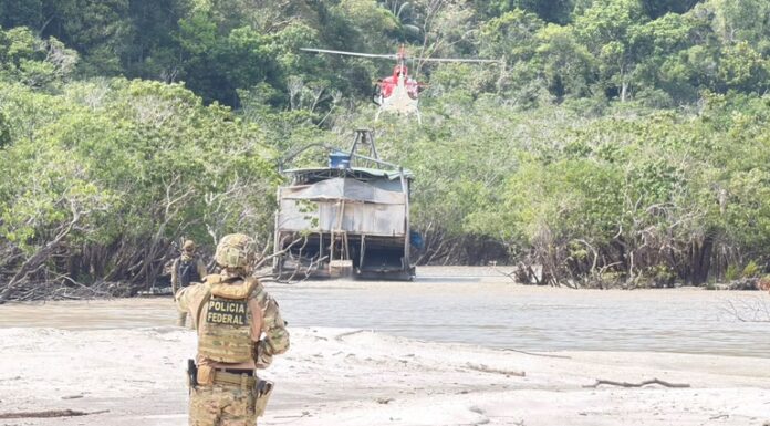 PF e ICMBio combatem garimpo ilegal em Manaus/AM